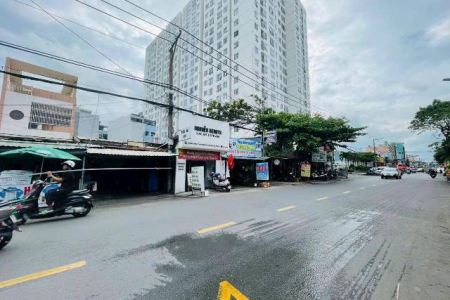 bán nhà 125 đường bình long DT 11 x 38 hiện trạng cấp 4 bán 52 tỷ LH 0946567878 Hiểu