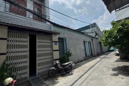 bán nhà hẻm 488/17/2 đường lê trọng tấn DT 8x15 hiện trạng cấp 4 bán 10,5 tỷ