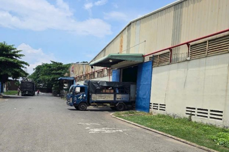 Cho thuê kho xưởng khu công nghiệp vĩnh lộc DT 3000m2 -6000m2 liên hệ 0946567878 