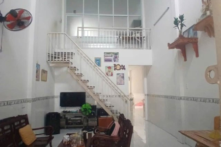 Bán nhà 99/6/7 phạm đăng giảng DT 4x15 cấp 4 liên hệ 0946567878 Hiểu
