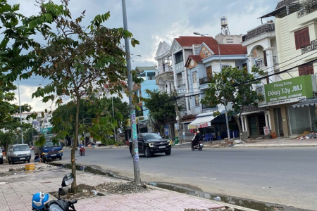 bán nhà 233 đường số 1 phường bình tân TPHCM 