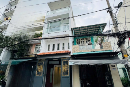 bán nhà mặt tiền 54 đường 30/4 phường tân thành DT 4x20 đúc 1 trệt 3 tấm bán 12,3 tỷ 