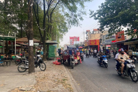 bán nhà mặt tiền đường hương lộ 3 DT 5,3x40 xây dựng 1 trệt 5 lầu LH 0946567878 Hiểu 