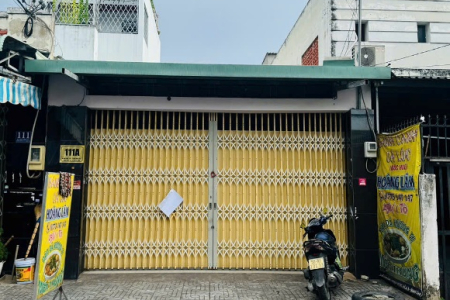 bán nhà mặt tiền 111A đường hồ văn long DT 5,7x15 hiện trạng cấp 4 bán 7,2 tỷ 
