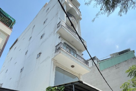 Bán nhà MT hẻm 20 đường bờ bao tân thắng DT 5x34 đúc 1 trệt 1 lửng 4 lầu LH 0946567878 